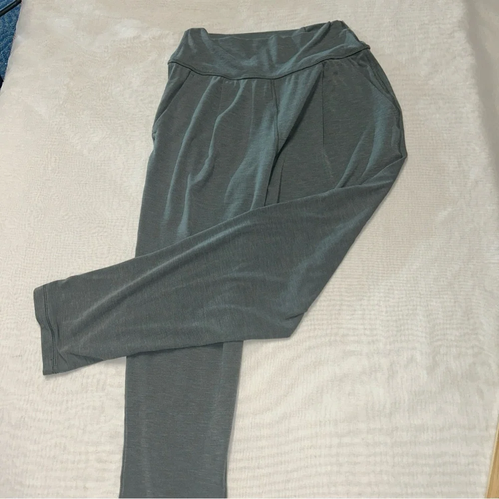 Athleta Elation Pant Green Gray Size XS GUC‎